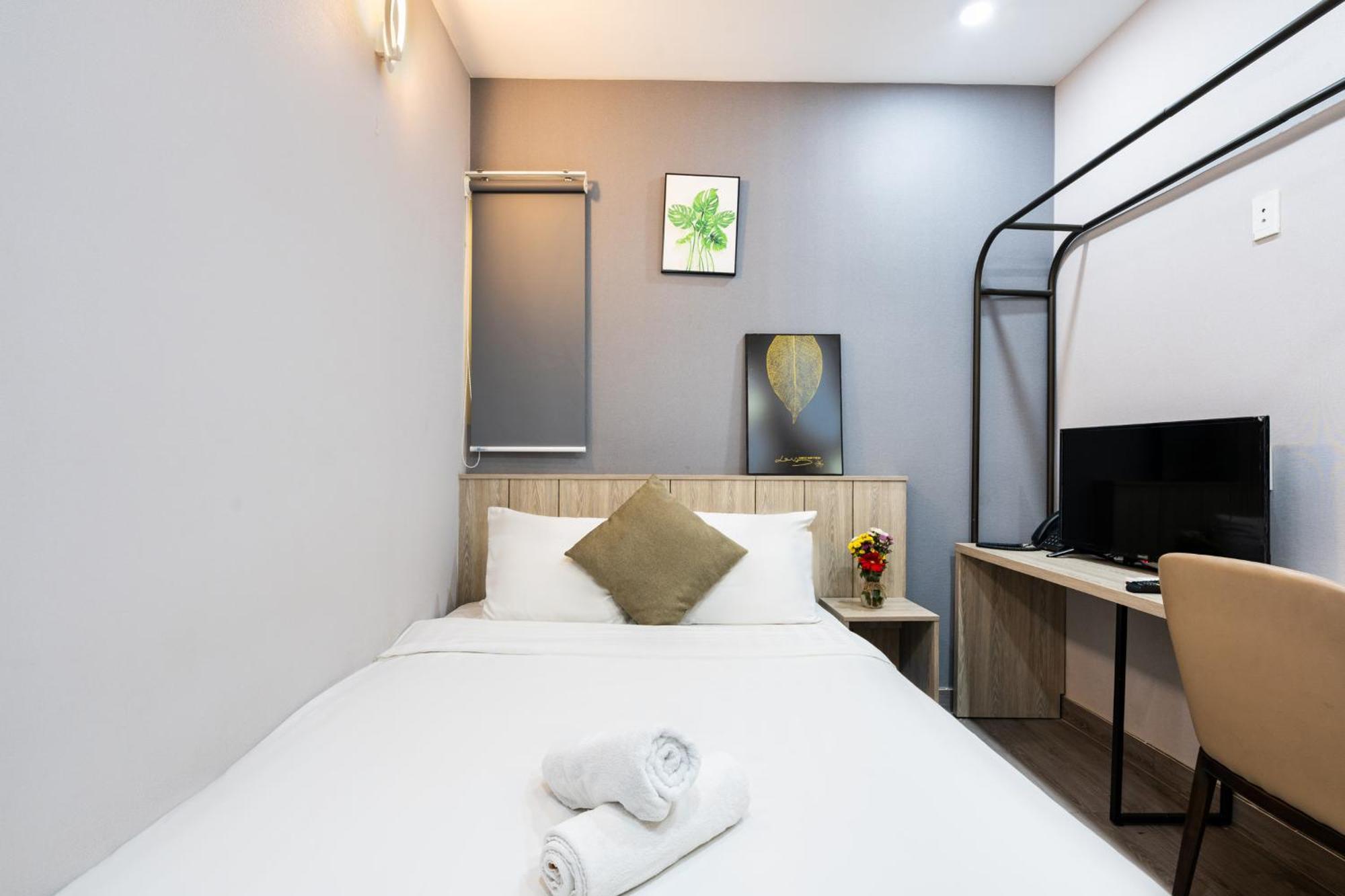 Cozy Inn Ho Chi Minh Exterior photo